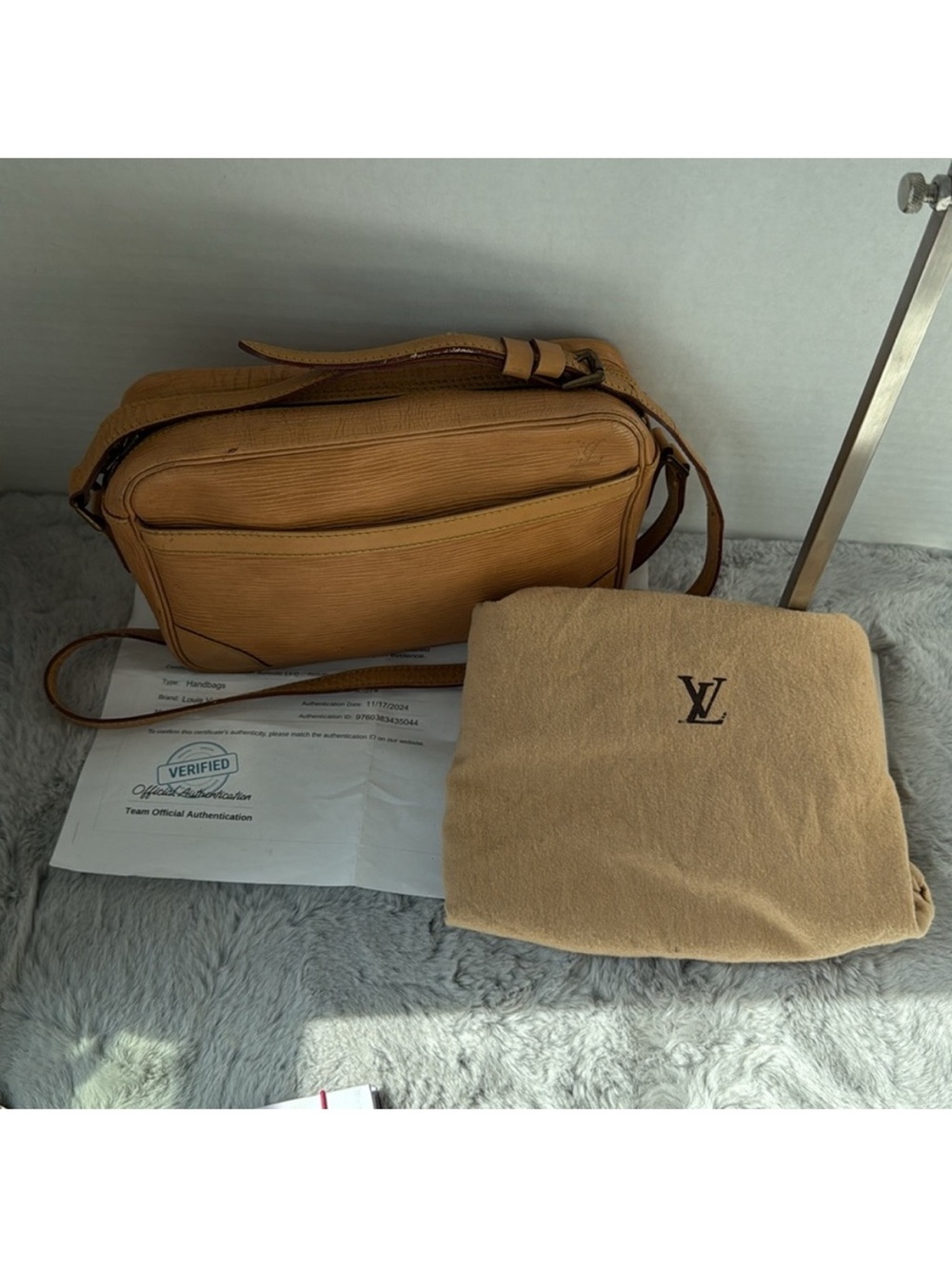 Louis Vuitton Brown Epi Leather Messenger Crossbody